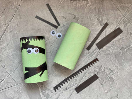Frankenstein childrens craft for Halloween, from toilet paper roll.の写真素材