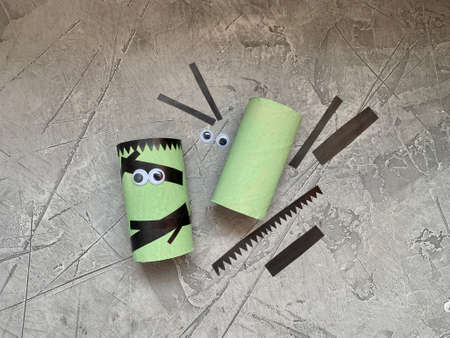 Frankenstein childrens craft for Halloween, from toilet paper roll.の写真素材