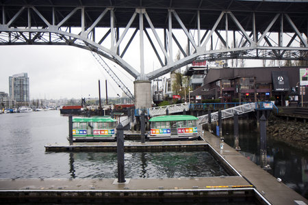 View of Vancouver water front in downtown のeditorial素材