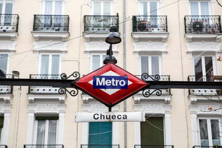 Metro Chueca street sign in Madrid cityのeditorial素材