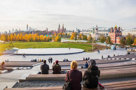 amphitheater park zaryadye people resting in city center .concept Moscow rest park .Russia, Moscow, 13okt2021.のeditorial素材
