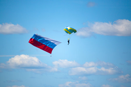 jump parashutist with the flag of Russia の写真素材