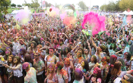 ISTANBUL, TURKEY - OCTOBER 09, 2016: People have fun in colors during Color Sky 5K run in Istanbulのeditorial素材