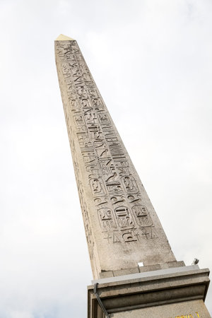 Luxor Obelisk in Place de la Concorde, Paris City, Franceのeditorial素材