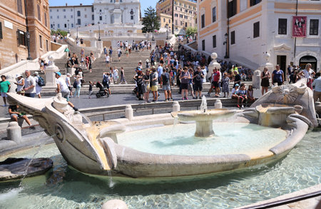 ROME, ITALY - AUGUST 21, 2018: People in Spanish Steps where is the one of the most popular destination of Romeのeditorial素材