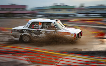 KOCAELI, TURKEY - NOVEMBER 17, 2018: Ozcan Opcin drives Murat 124 in Kocaeli Rallyのeditorial素材