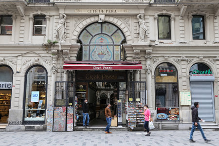 ISTANBUL, TURKEY - MAY 13, 2020: Cicek Pasaji, Cite de Pera is closed in Istiklal Avenue during Coronavirus Pandemicのeditorial素材