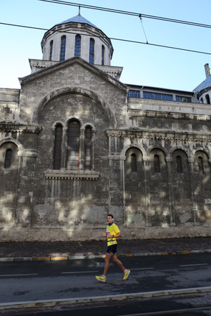 ISTANBUL, TURKEY - NOVEMBER 08, 2020: Undefined athlete running in 42. Istanbul marathon which includes two continents in one race.のeditorial素材