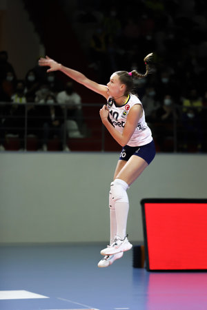 ISTANBUL, TURKEY - JANUARY 09, 2022: Arina Fedorovtseva serves during Fenerbahce vs Bolu Belediyespor Turkish Sultans League match in Burhan Felek Sport Hallのeditorial素材