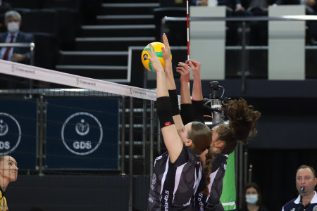 ISTANBUL, TURKEY - JANUARY 20, 2022: Jenni Jantunen in action during Vakifbank vs LP Salo CEV Champions League Volley Match in Vakifbank Sport Hallのeditorial素材