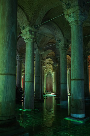 ISTANBUL, TURKIYE - SEPTEMBER 11, 2022: Inside of Basilica Cistern in Sultanahmet district. Basilica Cistern is the largest cistern that lie beneath the city of Istanbulのeditorial素材