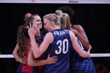ANKARA, TURKIYE - JULY 13, 2022: United States players celebrating score point during Serbia VNL Quarter Final match in Ankara Arenaのeditorial素材