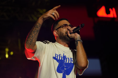 ISTANBUL, TURKIYE - AUGUST 14, 2022: Turkish singer Murda concert in Istanbul Festのeditorial素材