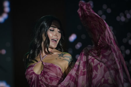 iSTANBUL, TURKIYE - SEPTEMBER 16, 2022: Turkish singer Melek Mosso concert in Atasehir Festのeditorial素材