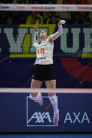 ISTANBUL, TURKIYE - NOVEMBER 02, 2022: Irina Voronkova serves during Fenerbahce Opet vs Eczacibasi Dynavit Turkish Sultans League match in Burhan Felek Sport Hallのeditorial素材