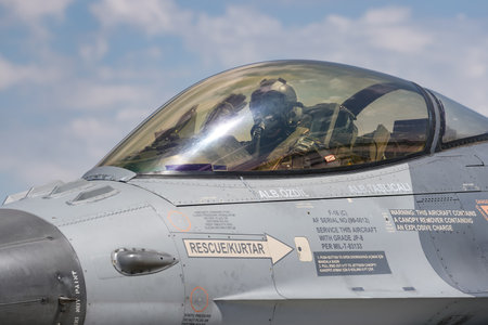 KONYA, TURKIYE - JUNE 30, 2022: Turkish Air Force General Dynamics F-16C Fighting Falcon (4R-71) taxiing in Konya Airport during Anatolian Eagle Air Force Exerciseのeditorial素材