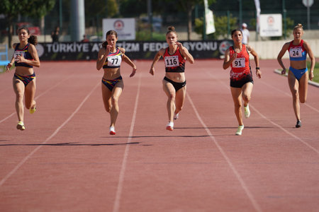 DENIZLI, TURKIYE - JULY 17, 2022: Athletes running 200 metres during Balkan Athletics U20 Championships in Denizli Albayrak Athletics Trackのeditorial素材