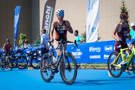 BALIKESIR, TURKIYE - AUGUST 05, 2023: Undefined athlete competing in cycling component of Europe Triathlon Sprint and Relay Championships in Balikesirのeditorial素材