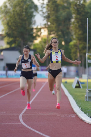 IZMIR, TURKIYE - JULY 04, 2023: Athletes running during Super League Competitions in Izmir Seha Aksoy Athletics Fieldのeditorial素材
