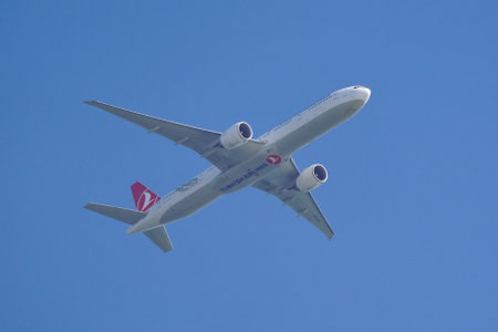 ISTANBUL, TURKIYE - MAY 01, 2023: Turkish Airlines Boeing 777-3F2ER (44127) landing to Istanbul International Airportのeditorial素材
