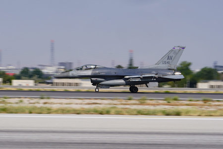 KONYA, TURKIYE - JULY 02, 2025: US Air Force General Dynamics F-16C Fighting Falcon (1C-143) landing...