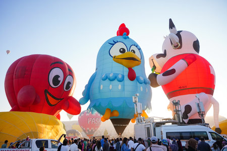 NEVSEHIR, TURKIYE - AUGUST 10, 2025: Hot Air Balloons during Cappadocia Balloon Fest in Nevsehir, Turkiyeのeditorial素材
