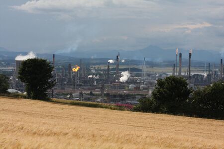 Towers and flares at Grangemouth Refineryのeditorial素材