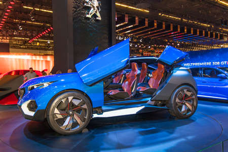 FRANKFURT, GERMANY - SEPTEMBER 23, 2015: Frankfurt international motor show (IAA) 2015. Peugeot Quartzのeditorial素材