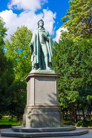 Schiller monument in Frankfurt am Main year 1864.  Statue of Johann Christoph Friedrich von Schillerのeditorial素材