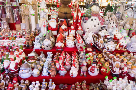 FRANKFURT MAIN - NOVEMBER 29, 2015 Christmas market in Frankfurt Germanyのeditorial素材