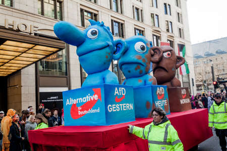 DUSSELDORF, GERMANY - MARCH 13, 2016: Shot at Carnival parade in city center on march 13, 2016 Dusseldorf, Germanyのeditorial素材