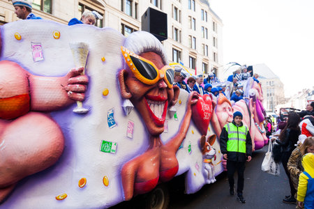 DUSSELDORF, GERMANY - MARCH 13, 2016: Shot at Carnival parade in city center on march 13, 2016 Dusseldorf, Germanyのeditorial素材
