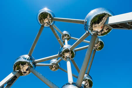 BRUSSELS, BELGIUM - 05 MAY 2018: Atomium monument in Brussels Belgiumのeditorial素材