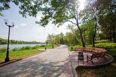 alley a public park, accomplishment of territoryの写真素材