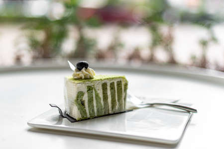 Exquisite Western cakes and desserts are on a white plateの写真素材