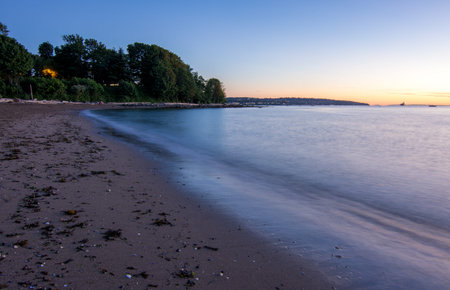 Sunset from Kitsilano promenade, Vancouver Canadaの写真素材