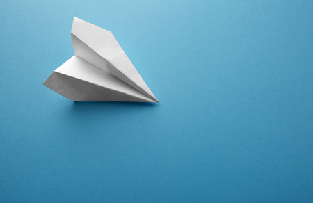 Travel plane concept.Mockup design of travel concept with plane on blue color background with blank empty space for copy space.Horizontalの写真素材