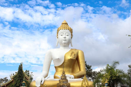 Buddha statueの写真素材