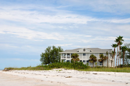 Large New Luxury Ocean Front Beach Houseの写真素材