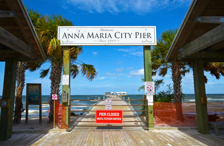 ANNA MARIA, FL - October 2,  2017: Anna Maria Historic Pier is closed after being extensively damaged by Hurricane Irma.のeditorial素材