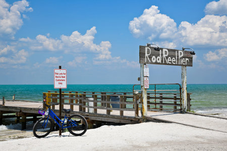 Anna Maria Island, FL / USA - May 15, 2019: Rod and Reel Fishing Pier and Restaurant on Anna Maria Island, Floridaのeditorial素材