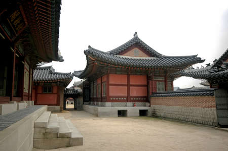 Interior of Korean palaceのeditorial素材