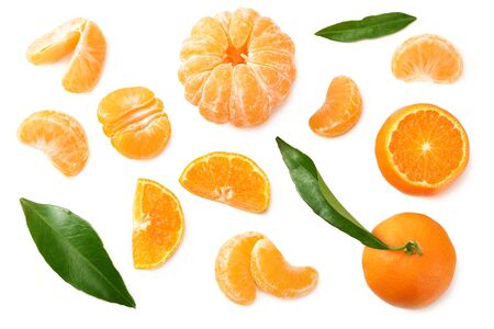 mandarin with slices and green leaf isolated on white background. top viewの写真素材
