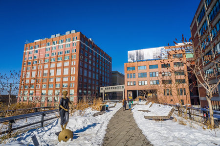 NEW YORK CITY-February 10: High Line Park in NYC on Feb. 10, 2014. In 2009 this former elevated freight railroad spur on NYC's west side opened as an aerial park garden and continues to expand.のeditorial素材