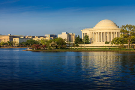 the Jefferson Memorial during the Cherry Blossom Festival. Washington, DCのeditorial素材