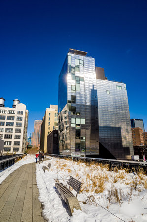 NEW YORK CITY-February 10: High Line Park in NYC on Feb. 10, 2014. In 2009 this former elevated freight railroad spur on NYC's west side opened as an aerial park garden and continues to expand.のeditorial素材