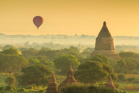 Ancient Temples in Bagan, Myanmarの写真素材