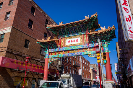 PHILADELPHIA - FEB 27: The Chinatown Friendship Gate on February 27, 2014The Chinatown Friendship Gate, located at 10th and Arch Street.のeditorial素材