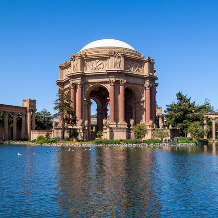 Palace of Fine Art in San Francisco with beautiful blue skyのeditorial素材