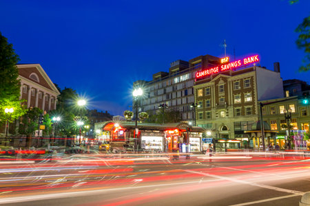 BOSTON - JULY 15: The Harvard Square on July 15, 2014. It is a commercial center for Harvard students, as well as residents of western Cambridge and the inner western and northern suburbs of Boston.のeditorial素材